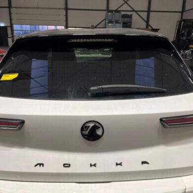 Opel Mokka 1.2 Turbo 12V Achterklep 2022 9837499880