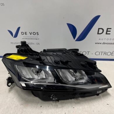 Peugeot 308 1.2 PureTech Hybrid 136 Koplamp rechts 2022 9839286180