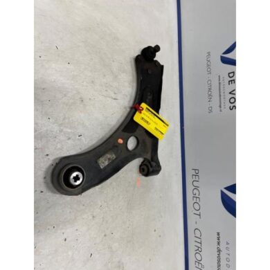 Peugeot 208 1.2 Vti 12V PureTech 75 Draagarm links-voor 2019 9857903080