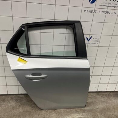 Opel Corsa 1.2 12V 75 Tür 4-türig rechts hinten 2022 9837705980