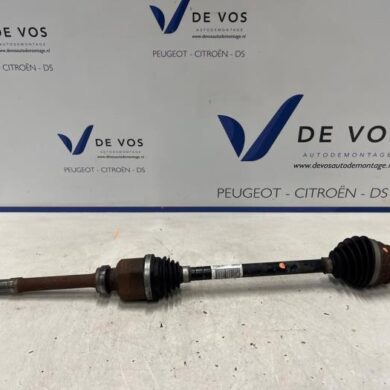 Citroen C4 1.2 PureTech 130 12V Aandrijfas rechts-voor HNS-HN05 2021 9824359680-1642341880 20XJ03