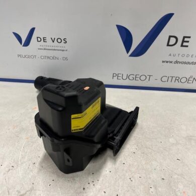 Peugeot 3008 1.2 12V PureTech Hybrid 48V Resonantiehuis 2022 9837956480