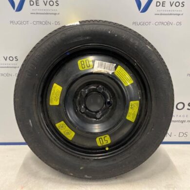 Peugeot 308 1.6 BlueHDi 120 Wheel + tyre 2014