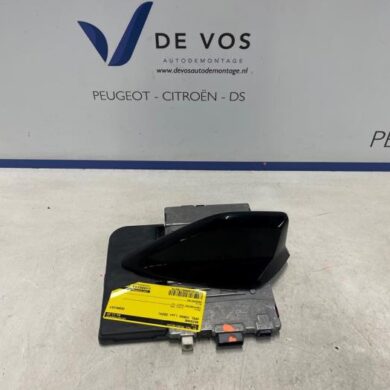 Opel Corsa 1.2 Turbo 12V 130 Antenna 2024 9860265180-1697292080