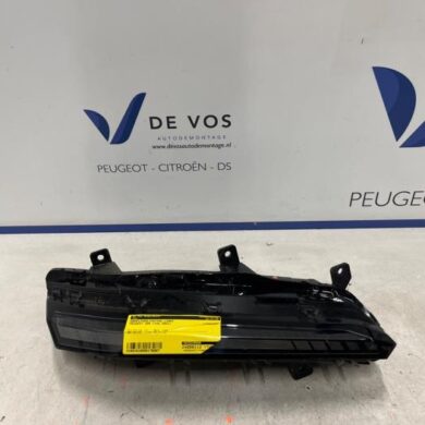 Peugeot 308 1.5 Blue HDi 130 16V Daytime running light, left 2021 9835230980