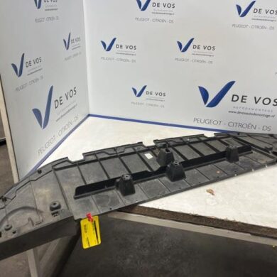 DS Automobiles DS3 Crossback 1.2 12V PureTech 155 Bash plate 2019 9826755080-9833653780