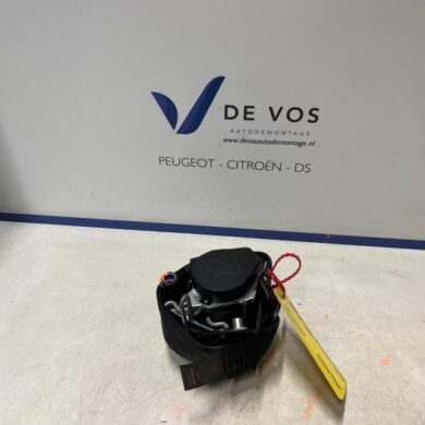 Peugeot 308 1.6 16V THP 150 Seatbelt tensioner, right 2009 8975K5