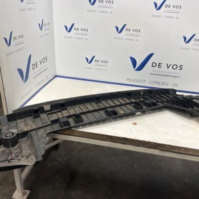 Opel Grandland X 1.2 Turbo 12V Beschermplaat bodem 2022 YP00028180