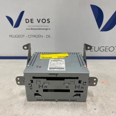 Citroen C4 Aircross 1.6i 16V 115 Radio CD player 2012 1608818480-8701A352