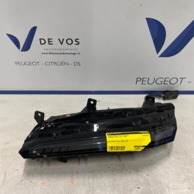 Peugeot 308 1.5 Blue HDi 130 16V Daytime running light, right 2021 9835230880