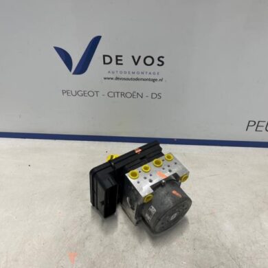 Citroen C4 1.2 PureTech 130 12V ABS Pomp HNS-HN05 2021 9842946180-1687547480-1682841280