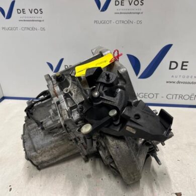 Citroen C4 1.2 PureTech 130 12V Versnellingsbak HNS-HN05 2021 1629122580-1656759780-9834798180 20XJ03