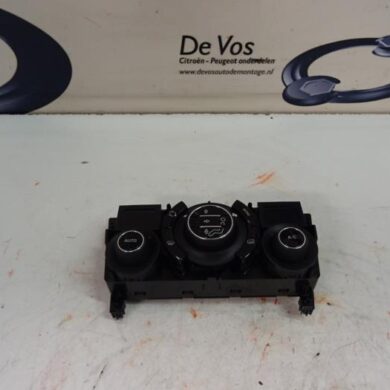 Citroen C3 Picasso  Heater control panel 2013 6452Q3