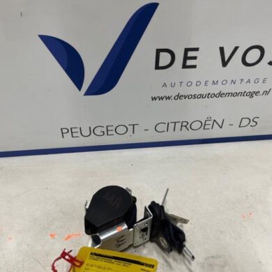 Citroen C4 Aircross 1.6i 16V 115 Rear seatbelt, centre 2012 1607891480