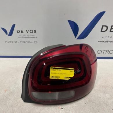 Citroen C3 1.2 12V e-THP PureTech 110 Taillight, right 2020 9812257480