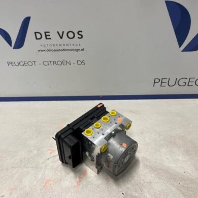 Opel Corsa 1.2 12V 75 ABS Pomp HMH-HM05 2023 9846124480-1688679680