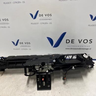 DS Automobiles DS4  Schlossträger vorne 2021 1681376680