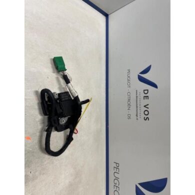 Citroen C4 1.2 PureTech 130 12V ACC Sensor (afstand) 2022 1677608880-9841849780
