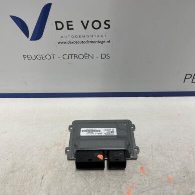 Peugeot 3008 1.6 16V HYbrid 225 Computer hybride accu 2024 1671931480-9849315880