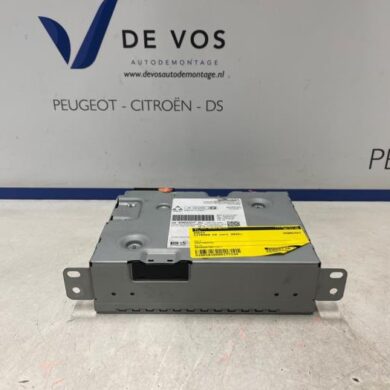 Citroen C4 1.2 PureTech 130 12V Radio 2022 1684966980-9849600780-1692286180