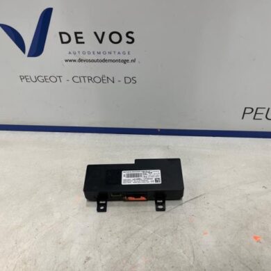 Peugeot 2008 1.2 VTi 12V PureTech 100 Telefon Interface 2021 9841408080-9847654980