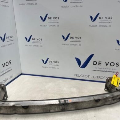 Peugeot 308 1.6 BlueHDi 120 Front bumper frame 2014 9677378580