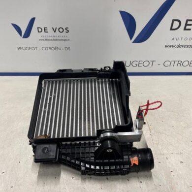 Peugeot 308 1.2 PureTech Hybrid 136 Intercooler HN09 2022 9675627980-9836073780