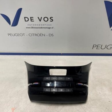 Peugeot 208 1.6 16V GTI Kachel Bedieningspaneel 2017 96722471XU-9819570680