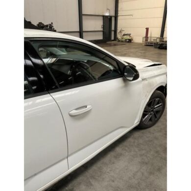 Peugeot 308 1.5 Blue HDi 130 16V Portier 4Deurs rechts-voor 2022 9837981680