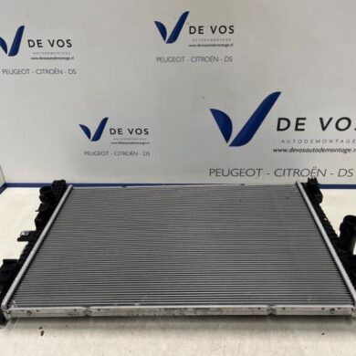 Peugeot 308 1.2 PureTech Hybrid 136 Radiator HN09 2022 9836317980