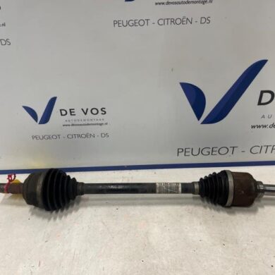 Citroen C4 1.2 PureTech 130 12V Aandrijfas links-voor HNS-HN05 2022 9824878280-1642341980 20XJ03