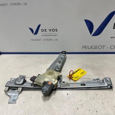 Peugeot 5008 1.6 HDiF 16V Window mechanism 4-door, front left 2011 9221FF