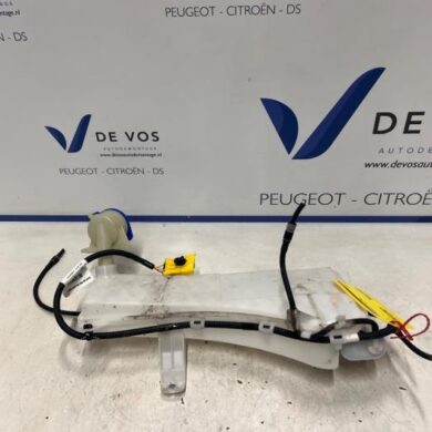 Opel Grandland X 1.2 Turbo 12V Ruitensproeiertank voor 2022 YP00066080