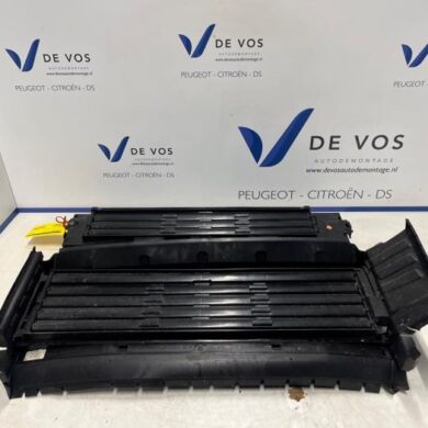 Opel Grandland X 1.2 Turbo 12V Luchtgeleider 2022 9855653580