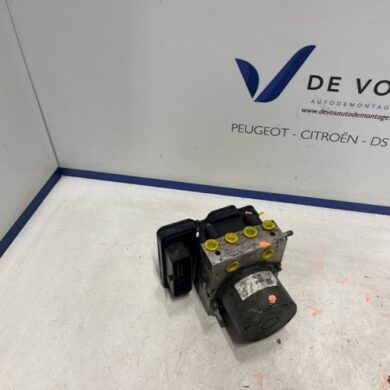 Citroen C4 Cactus 1.2 PureTech 110 12V ABS Pomp HNP-HN05 2019 1649258580-1671206780