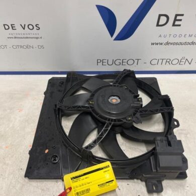 Citroen C3 1.2 Vti 12V PureTech Cooling fan housing 2021 9829774580