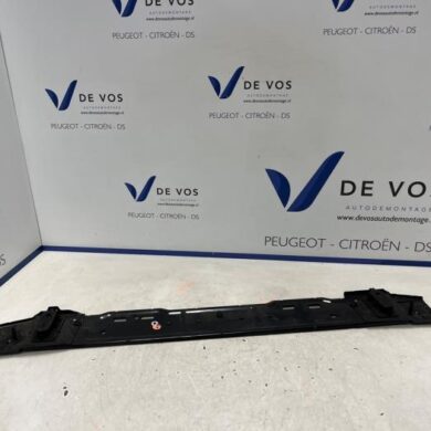 Peugeot 308 1.2 PureTech Hybrid 136 Radiator bar 2022 9814630380