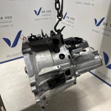 Opel Crossland X 1.2 Turbo 12V Euro 6d-temp Gearbox HN05 2022 1629075380-1629075480 20XJ02