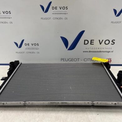 Peugeot 308 1.2 PureTech Hybrid 136 Radiator HN09 2022 9836317980
