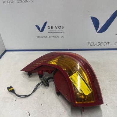 Citroen C6 3.0 V6 24V Achterlicht links 2006 6350W9