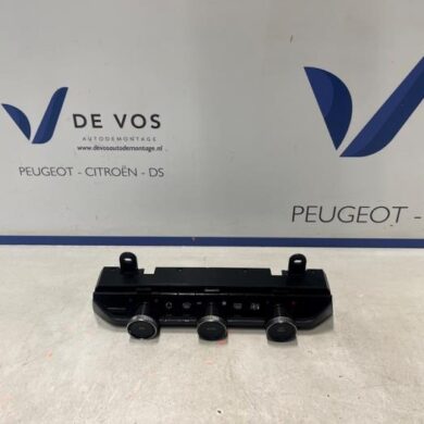 Citroen C4 1.2 PureTech 130 12V Kachel Bedieningspaneel 2022 9831632880-9844375880