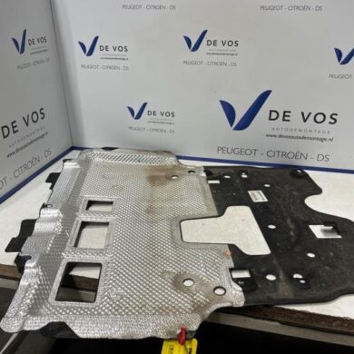 Opel Corsa 1.2 12V 75 Motor Beschermplaat 2023 9824226080