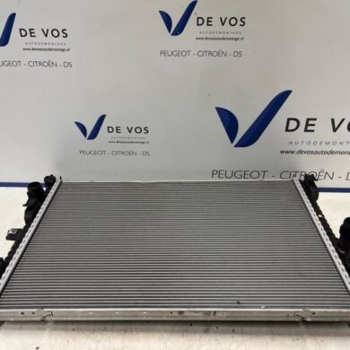 Peugeot 308 1.5 Blue HDi 130 16V Radiator YHZ 2021 9838520180