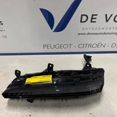 Peugeot 308 1.2 PureTech Hybrid 136 Dagrijverlichting rechts 2022 9835230880
