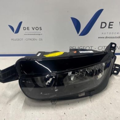 Citroen C4 Picasso 2.0 Blue HDI 150 Koplamp links 2019 9677217380