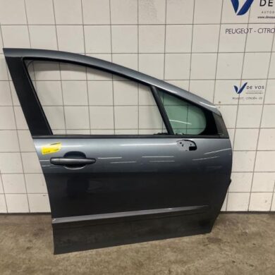 Peugeot 308 1.6 16V THP 150 Front door 4-door, right 2009 9004CC