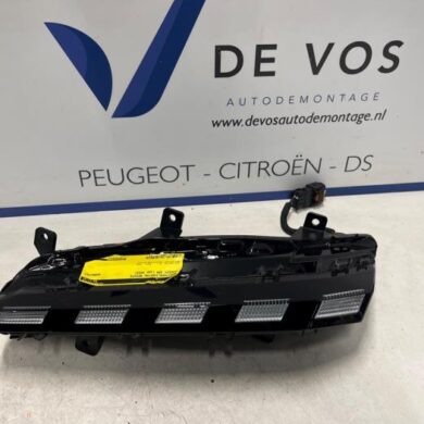 Peugeot 308 1.2 PureTech Hybrid 136 Dagrijverlichting rechts 2022 9835389580