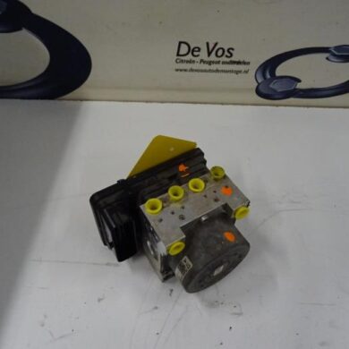 Citroen DS3  ABS Pomp 5FV5F02 2014 1611572680