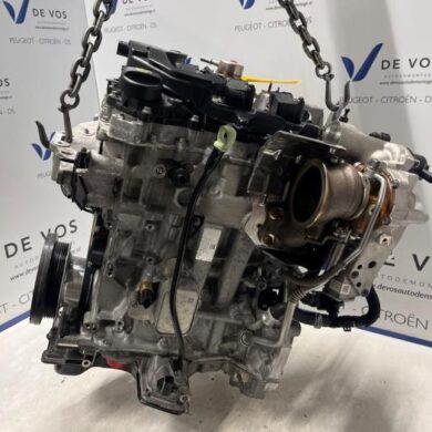 Peugeot 5008 1.2 12V e-THP PureTech 130 Engine HNS-HN05 2022 1627638180-1627638280