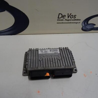 Peugeot 206 1.4 XR,XS,XT,Gentry Computer Automatische Bak KFW 2001 2529NZ 20TP91